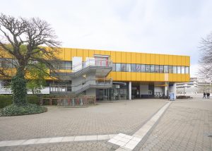 Mensa des Studierendenwerks Dortmund , Architekten: Walter Henn, Claus Wiechmann, Bauzeit: 1974-1976